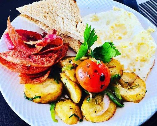 United Restaurant & Cafe